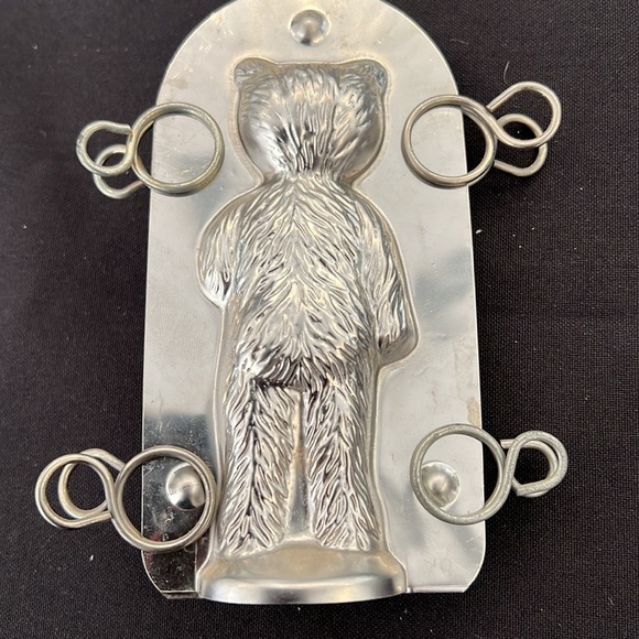 Vintage Teddy Bear Holding a Christmas Tree Metal Chocolate
Candy Mold - Picture 2 of 5